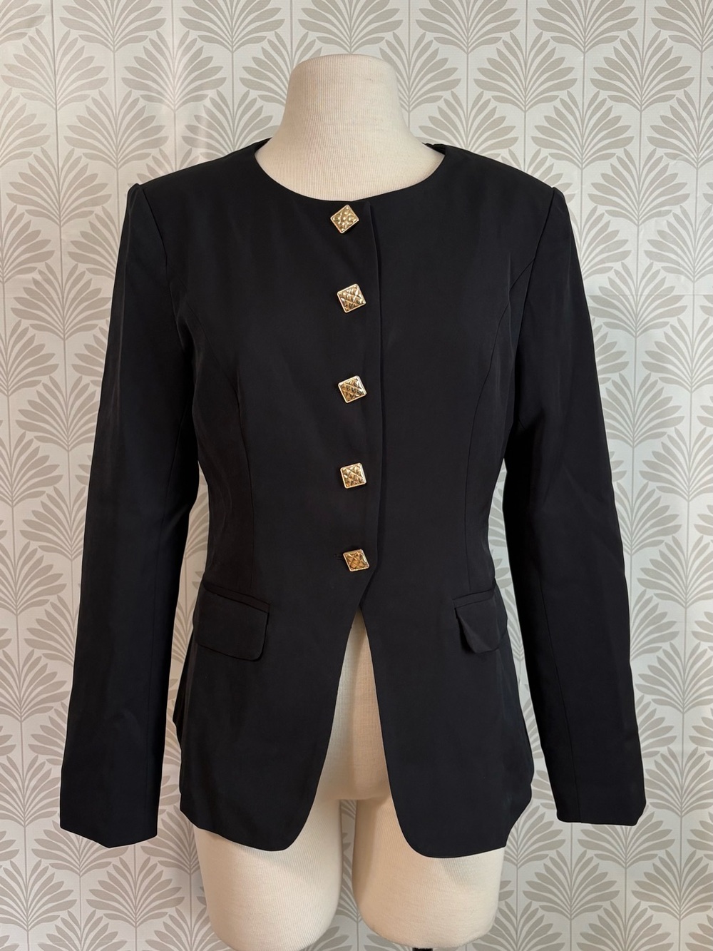 Commense Tailored Blazer with Gold Decorative Buttons